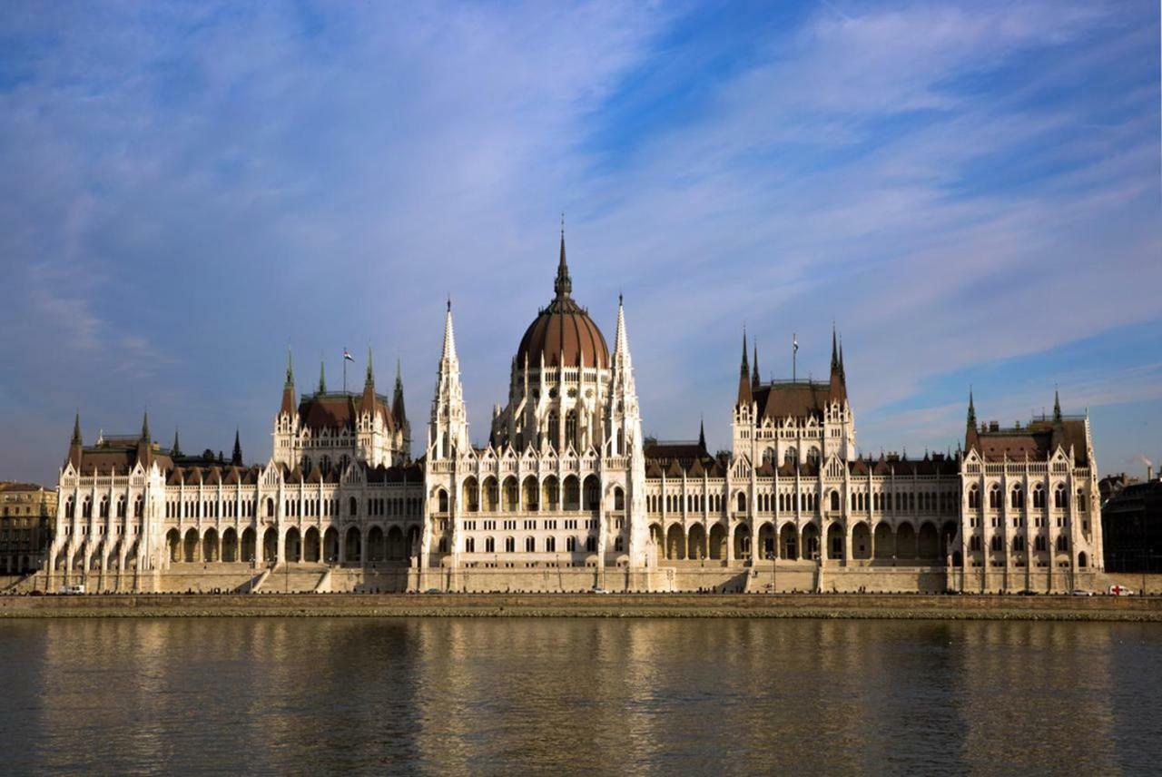 Budapest Kingdom Apartment Central & Car Parking On-Site & Aircon & Quiet & Family Friendly Eksteriør billede